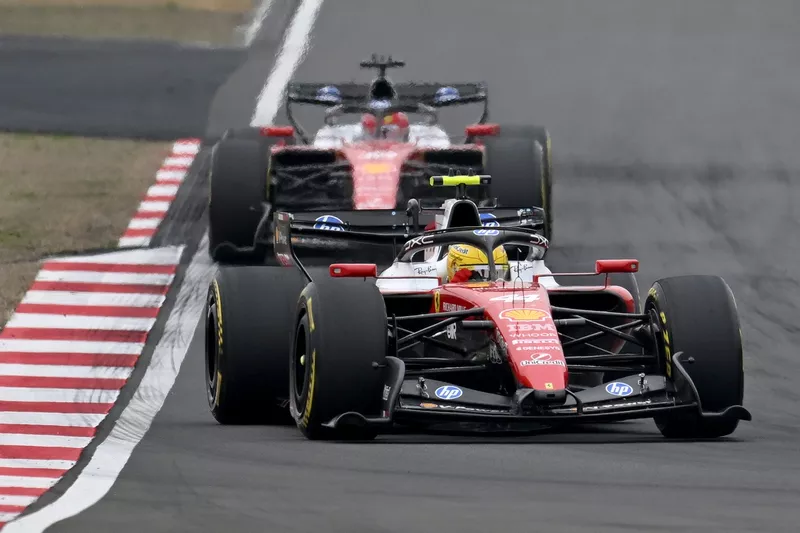 Charles Leclerc, Ferrari, Lewis Hamilton, Ferrari