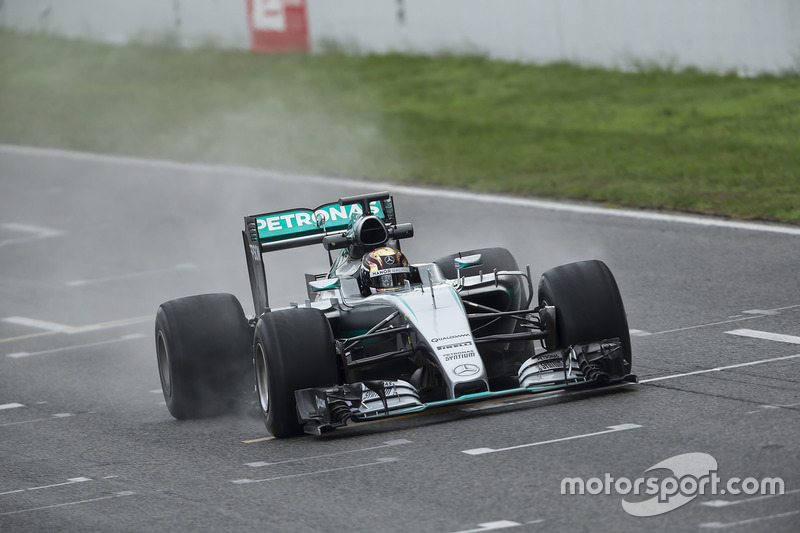 Pascal Wehrlein, Mercedes F1 Team prueba neumáticos de Pirelli 2017-spec