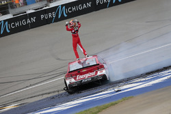 Sieger Kyle Larson, Chip Ganassi Racing, Chevrolet