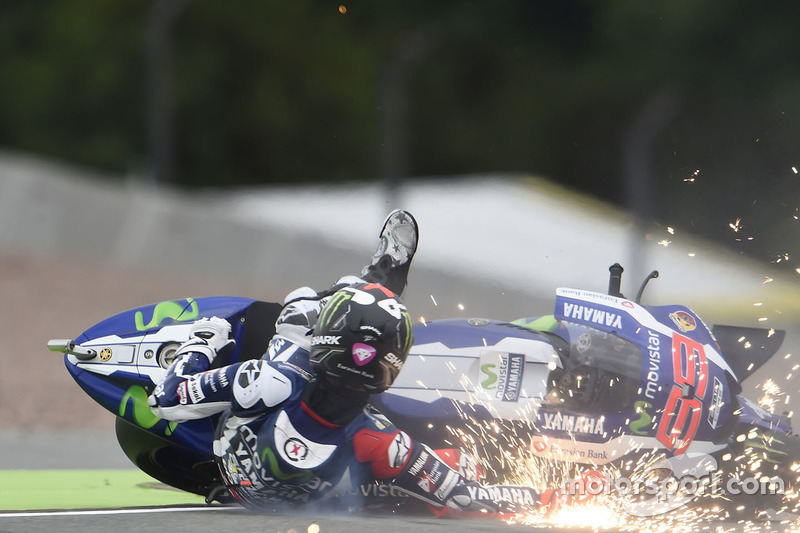 Sturz: Jorge Lorenzo, Yamaha Factory Racing