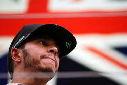 Winnaar Lewis Hamilton, Mercedes AMG F1 op het podium