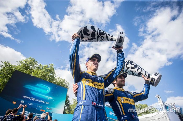 Sebastien Buemi se consagrou neste domingo  ao conquistar o título da segunda temporada da F-E. 