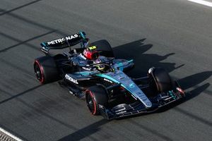 Lewis Hamilton, Mercedes F1 W15
