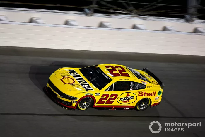 #22: Joey Logano (Penske-Ford)