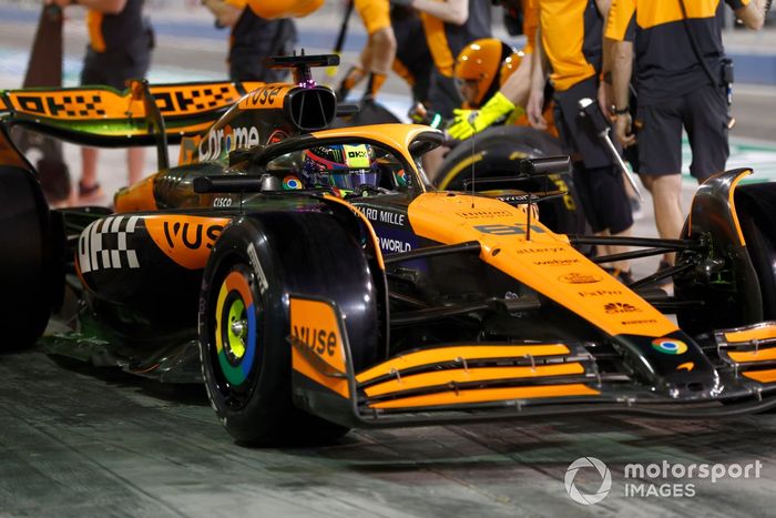 Oscar Piastri, McLaren MCL38 