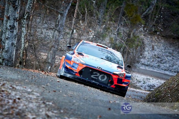 Sebastien Loeb, Daniel Elena, Hyundai i20 Coupe WRC