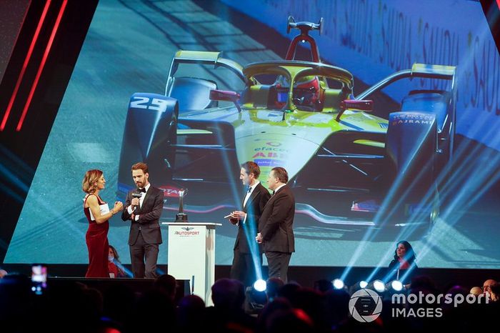 Jean-Eric Vergne recoge el premio Momento del Año