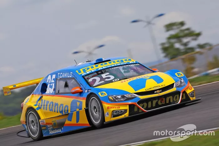 Thiago Camilo em Goiânia, com o numeral #25