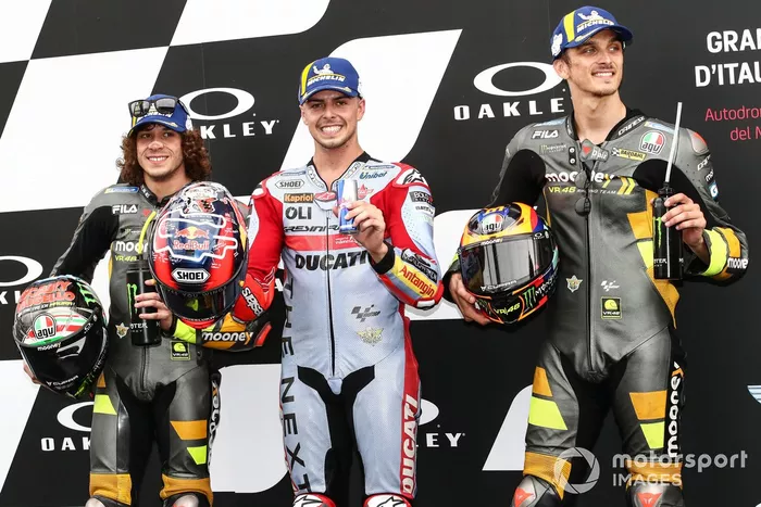 Top3 clasificación: ganador del a pole Fabio Di Giannantonio, Gresini Racing, el segundo lugar Marco Bezzecchi, VR46 Racing Team, el tercer lugar Luca Marini, VR46 Racing Team