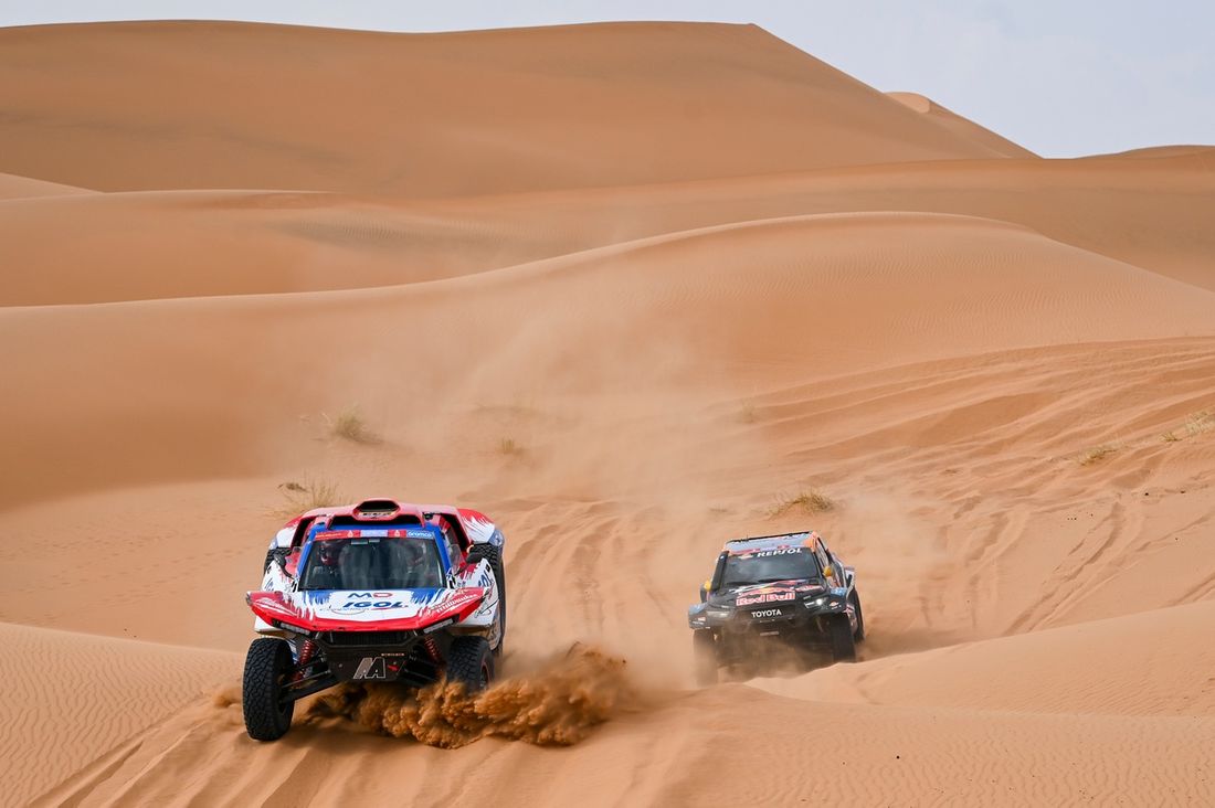 #233 MD Rallye Sport MD: Simon Vitse, Max Delfino, #203 Toyota Gazoo Racing Toyota: Lucas Moraes, Armand Monleon