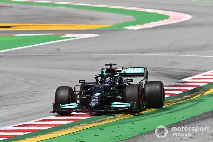 Lewis Hamilton, Mercedes W12