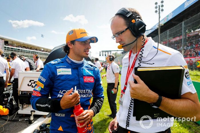 Carlos Sainz Jr., McLaren, on the grid