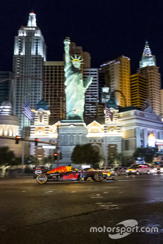 Daniel Ricciardo, Red Bull Racing in Las Vegas