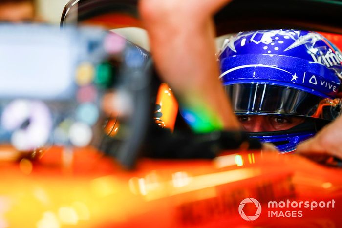 Fernando Alonso, McLaren MCL33 