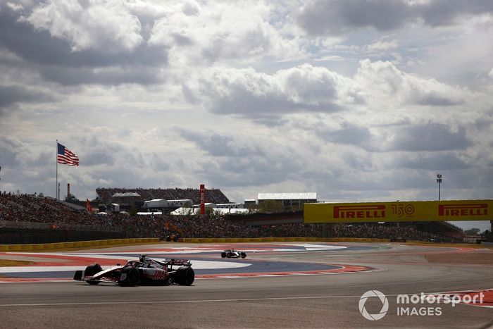 Mick Schumacher, Haas VF-22