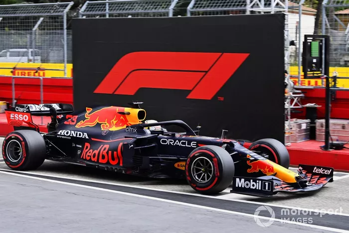 Max Verstappen, Red Bull Racing RB16B