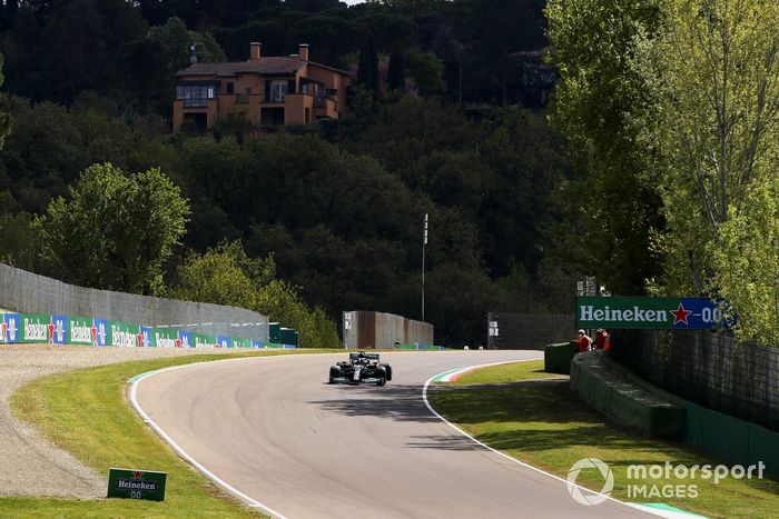 Lewis Hamilton, Mercedes W12