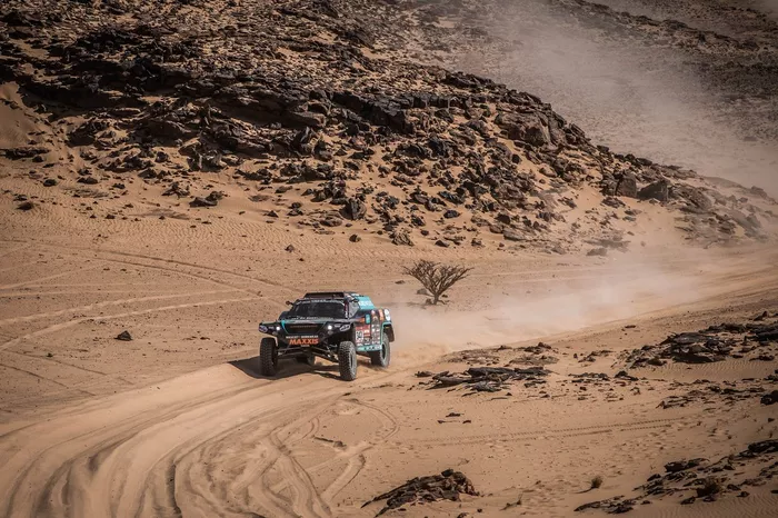 #347 Maxxis Dakar Team Powered By Eurol Jefferies Dakar Rally: Tim Coronel, Tom Coronel