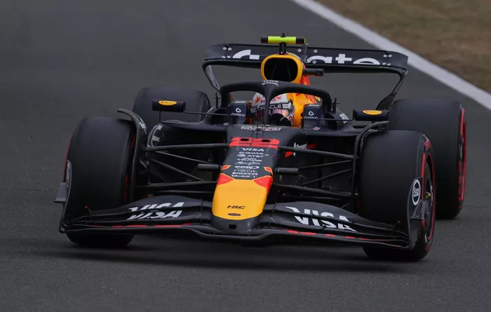 Yuki Tsunoda, Equipo Red Bull Racing