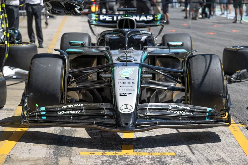 Mercedes W16 technical detail
