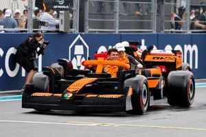 Lando Norris, McLaren, Oscar Piastri, McLaren