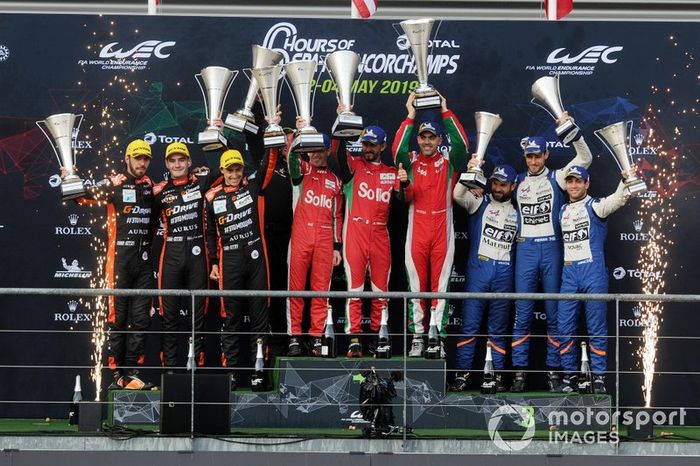 Podio P2: Ganador #31 Dragonspeed Oreca 07: Roberto González, Pastor Maldonado, Anthony Davidson, segundo lugar #26 G-Drive Racing Aurus 01 - Gibson: Roman Rusinov, Job Van Uitert, Jean-Eric Vergne, tercer puesto #36 Signatech Alpine Matmut Alpine A470: Nicolas Lapierre, Andre Negrao, Pierre Thiriet