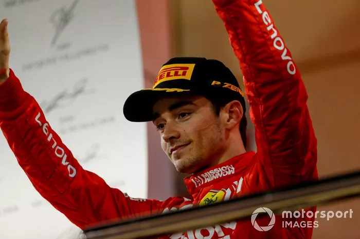 Charles Leclerc, Ferrari, 3° classificato, sul podio