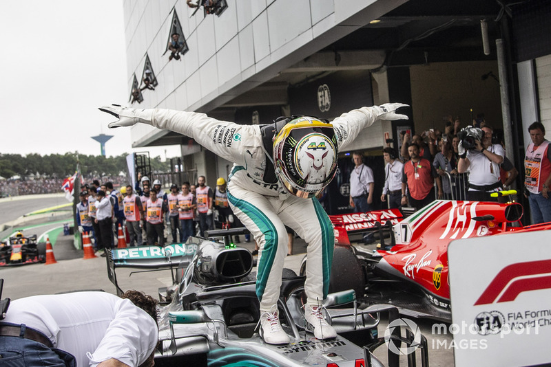 Льюіс Хемілтон, Mercedes AMG F1