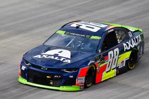 Alex Bowman, Hendrick Motorsports, Chevrolet Camaro Axalta