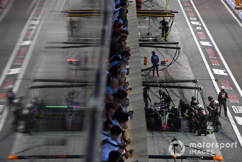 Пит-стоп: Ромен Грожан, Haas F1 Team VF-18