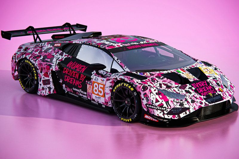 #85 Iron Dames Lamborghini Huracan LMGT3 Evo2 de Sarah Bovy, Michelle Gatting, Rahel Frey, librea