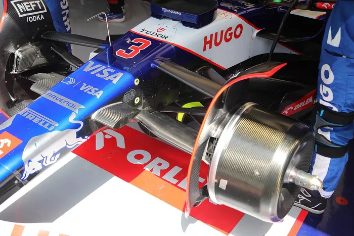 Detalhes técnicos do RB F1 Team VCARB 01