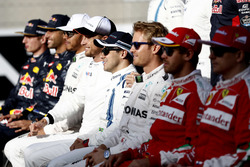 Фелипе Масса, Williams, на групповой фотографии пилотов Ф1
