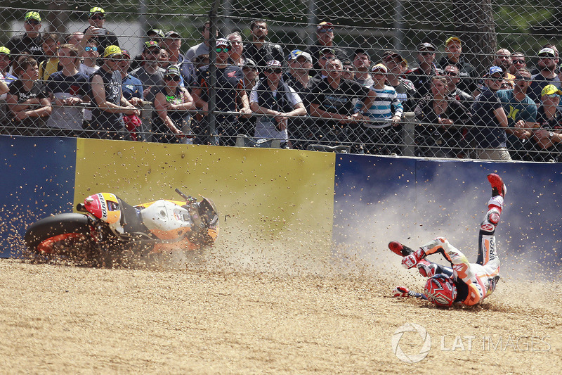 Marc Márquez, Repsol Honda Team, caída