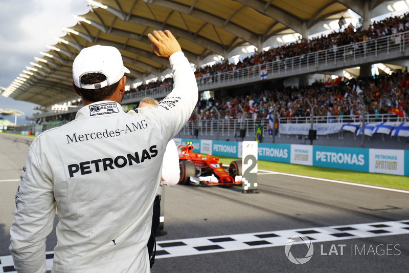 Polesitter Lewis Hamilton, Mercedes AMG F1