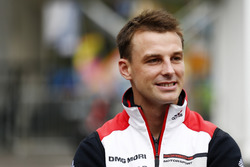 #2 Porsche Team Porsche 919 Hybrid: Earl Bamber