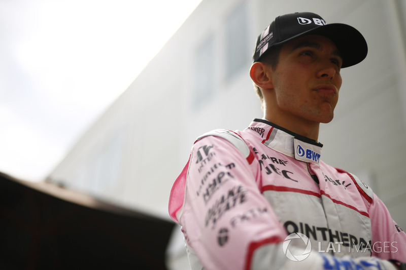 <img src="https://cdn-5.motorsport.com/static/img/cfp/0/0/0/0/75/s3/france-2.jpg" alt="" width="20" height="12" /> Эстебан Окон, Force India (Формула 1, 8-е место в общем зачете, 87 очков)