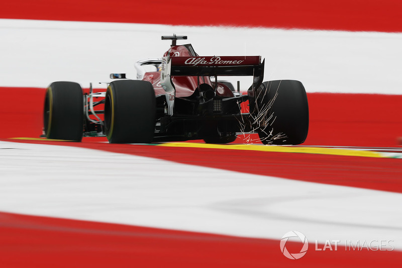 Marcus Ericsson, Sauber C37 fait des étincelles