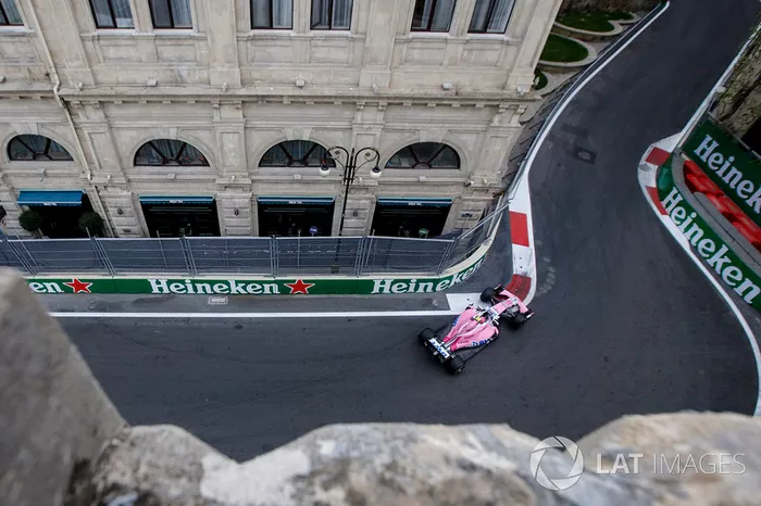 Esteban Ocon ficou logo atrás de Alonso, em sétimo