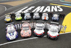 #91 Porsche GT Team Porsche 911 RSR: Richard Lietz, Gianmaria Bruni, Frédéric Makowiecki, #92 Porsche GT Team Porsche 911 RSR: Michael Christensen, Kevin Estre, Laurens Vanthoor, #93 Porsche GT Team Porsche 911 RSR: Patrick Pilet, Nick Tandy, Earl Bamber, #94 Porsche GT Team Porsche 911 RSR: Romain Dumas, Timo Bernhard, Sven Müller, #56 Team Project 1 Porsche 911 RSR: Jörg Bergmeister, Patrick Lindsey, Egidio Perfetti, #99 Dempsey Proton Competition Porsche 911 RSR: Patrick Long, Tim Pappas, Spencer Pumpelly, #77 Proton Competition Porsche 911 RSR: Christian Ried, Julien Andlauer, Matt Campbell, #88 Dempsey Proton Competition Porsche 911 RSR: Matteo Cairoli, Khaled Al Qubaisi, Giorgio Roda, #86 Gulf Racing Porsche 911 RSR: Michael Wainwright, Benjamin Barker, Alex Davison, #80 Ebimotors Porsche 911 RSR: Fabio Babini, Christina Nielsen, Erik MarisPorsche / Juergen Tap