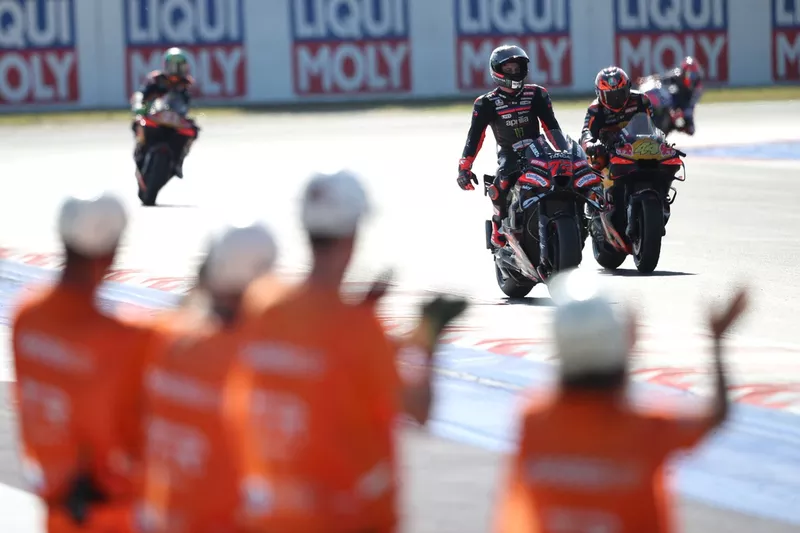 Marco Bezzecchi, Aprilia Racing