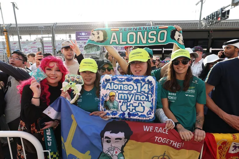 Fernando Alonso, Aston Martin Racing
