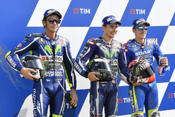 Polesitter Jorge Lorenzo, Yamaha Factory Racing; 2. Valentino Rossi, Yamaha Factory Racing; 3. Maver