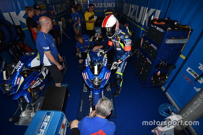 #1 Suzuki Endurance Racing Team, SERT: Vincent Philippe, Anthony Delhalle, Etienne Masson