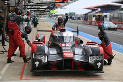 Лукас ди Грасси, Лоик Дюваль, Оливер Джарвис, #8 Audi Sport Team Joest Audi R18 e-tron quattro