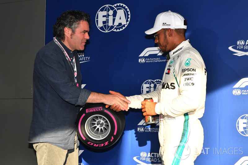 Polesitter Lewis Hamilton, Mercedes-AMG F1 in parc ferme