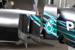 Бічні дефлектори Mercedes-AMG F1 W09