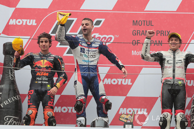 Podium: race winner Romano Fenati, Snipers Team, second place Niccolo Antonelli, Red Bull KTM Ajo, third place Marco Bezzecchi, CIP-Unicom Starker