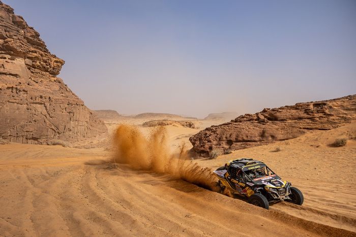 #402 Заводская команда Can-Am Can-Am: Франсиско Лопес Контардо, Альваро Леон