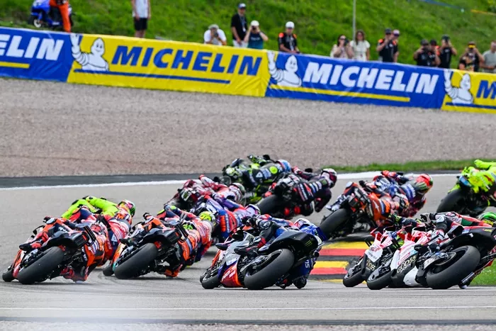 Race start